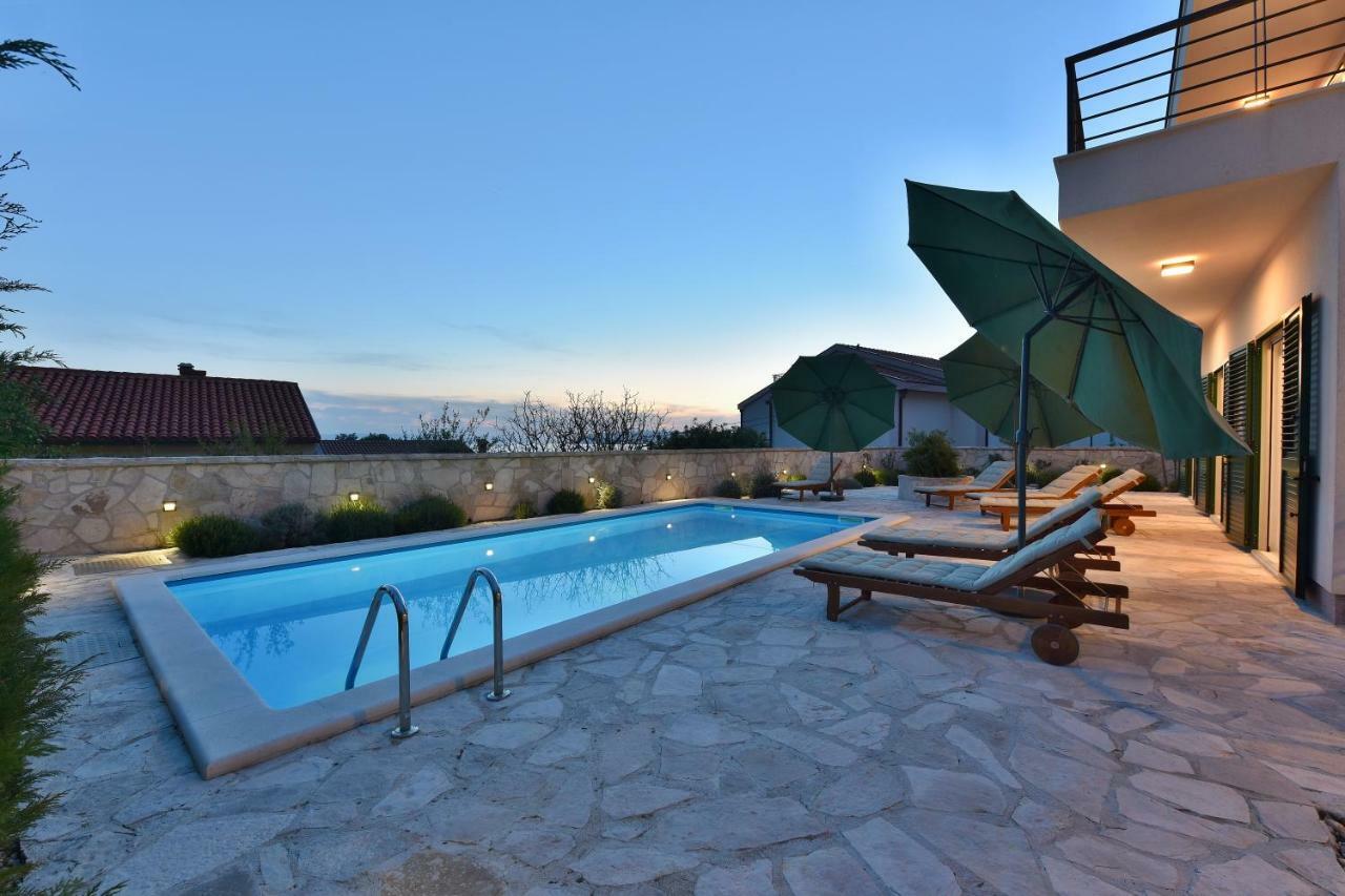 Villa Dodo Makarska Exteriör bild