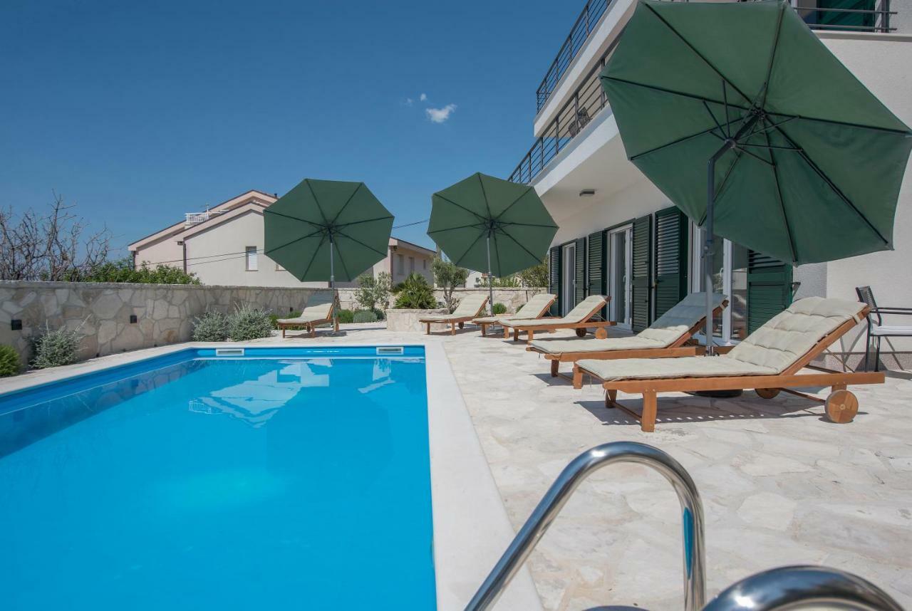 Villa Dodo Makarska Exteriör bild